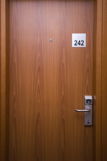 Japanese Word of the Day - room number (noun)